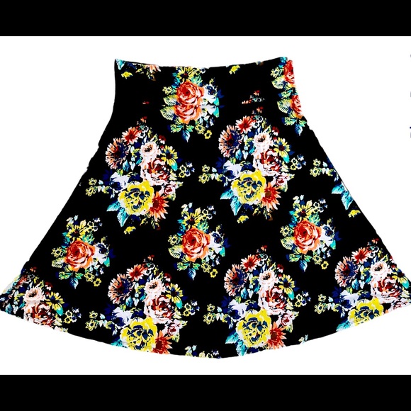 Women’s LuLaRoe Floral Azure A-Line Skirt 2XL - Picture 1 of 2